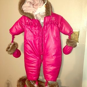 Infant snow suit (never worn)